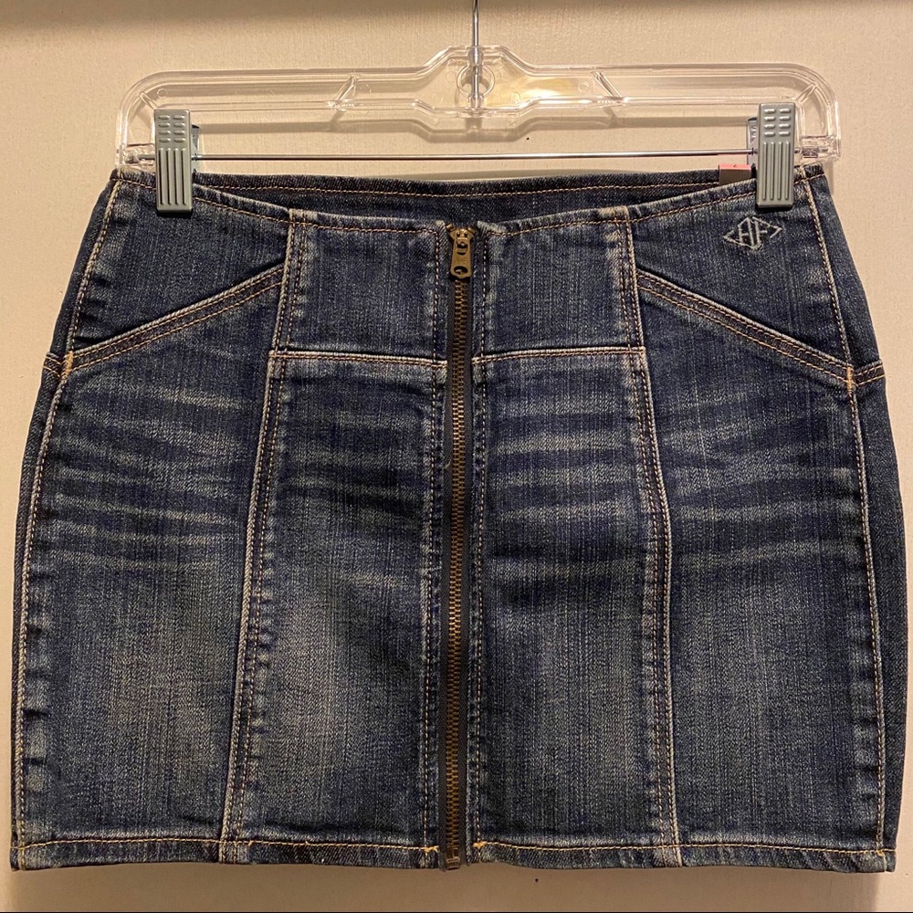 NWT ABERCROMBIE & FITCH MINI DENIM ZIPPER SKIRT